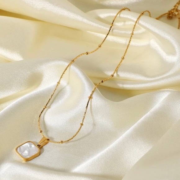 GP White Square Necklace - Picture 3 of 4